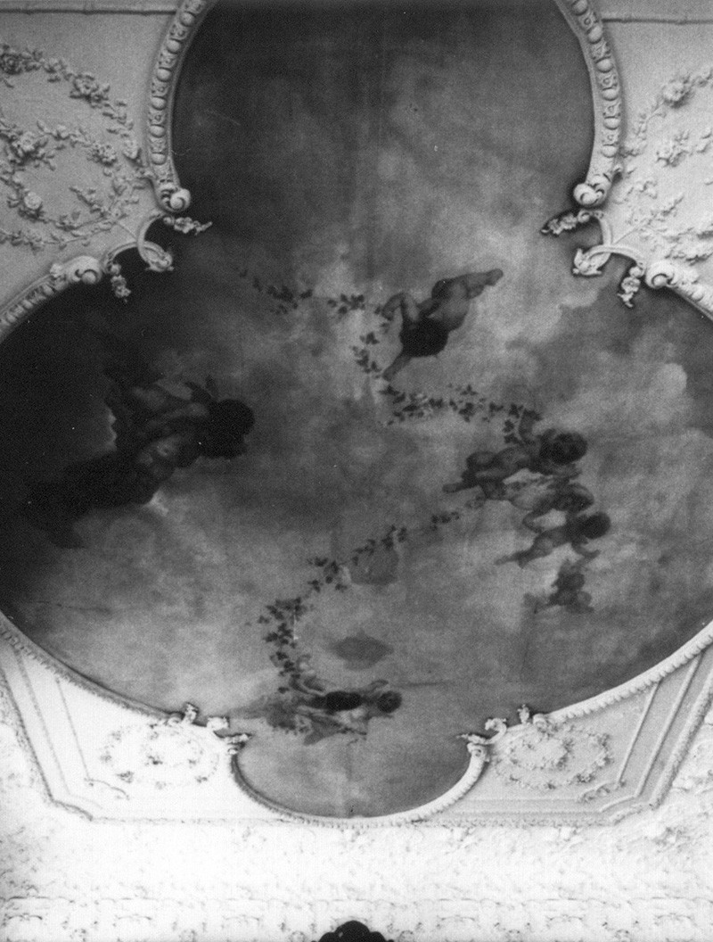House Chapter room ceiling mural